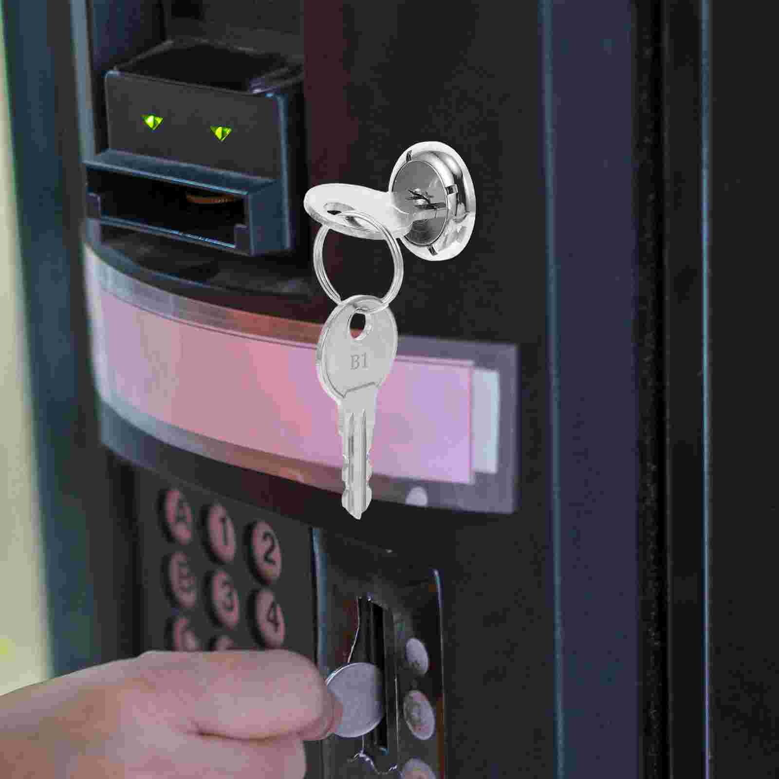 1 Set Universal Vending Machin - Universal Furniture Hardware avis et prix
