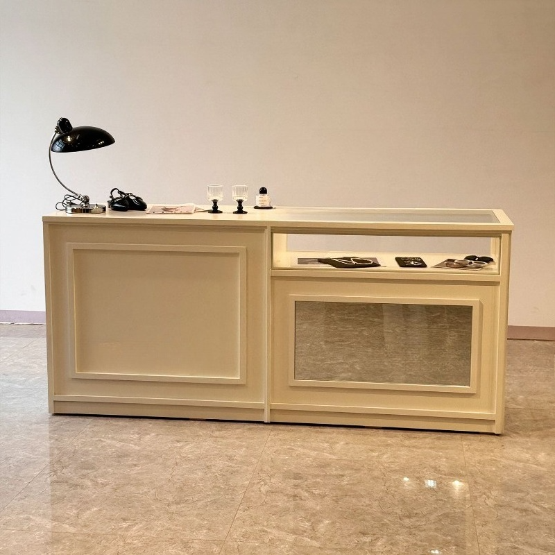 Clothing Store Checkout Page P - Furniture For Hardware Shop avis et prix