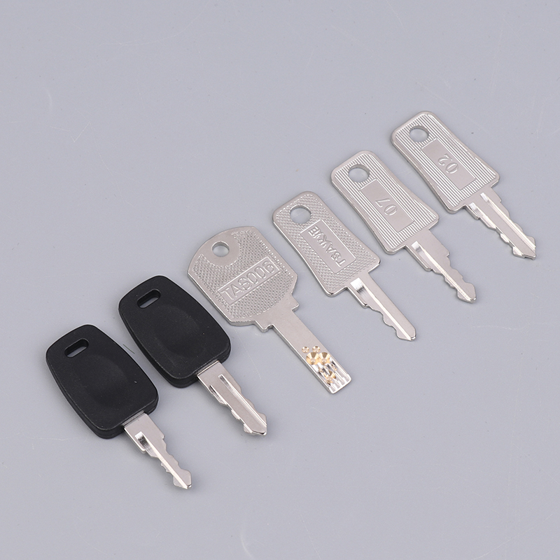 Universal Travel Lock Key for  - Universal Furniture Hardware avis et prix